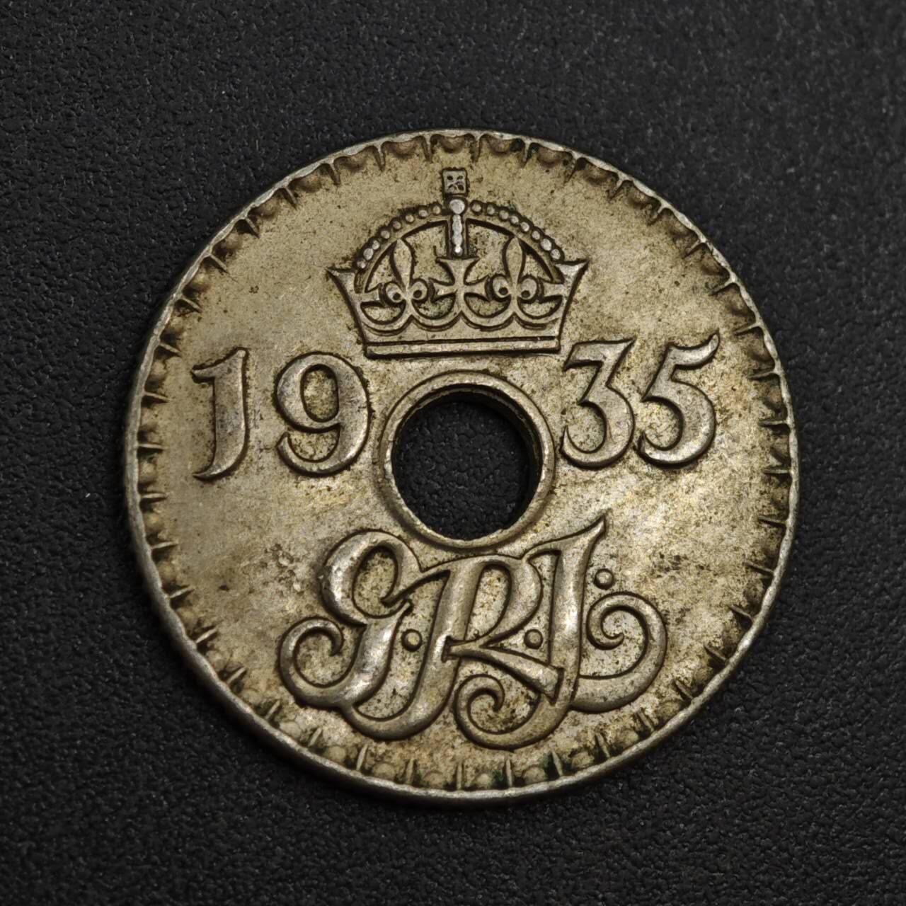 【淘币小摊】实时拍第八百零四拍   散币银币场   满百包邮可预留二周 每周一统一发货   英属几内亚1935年6便士镍币