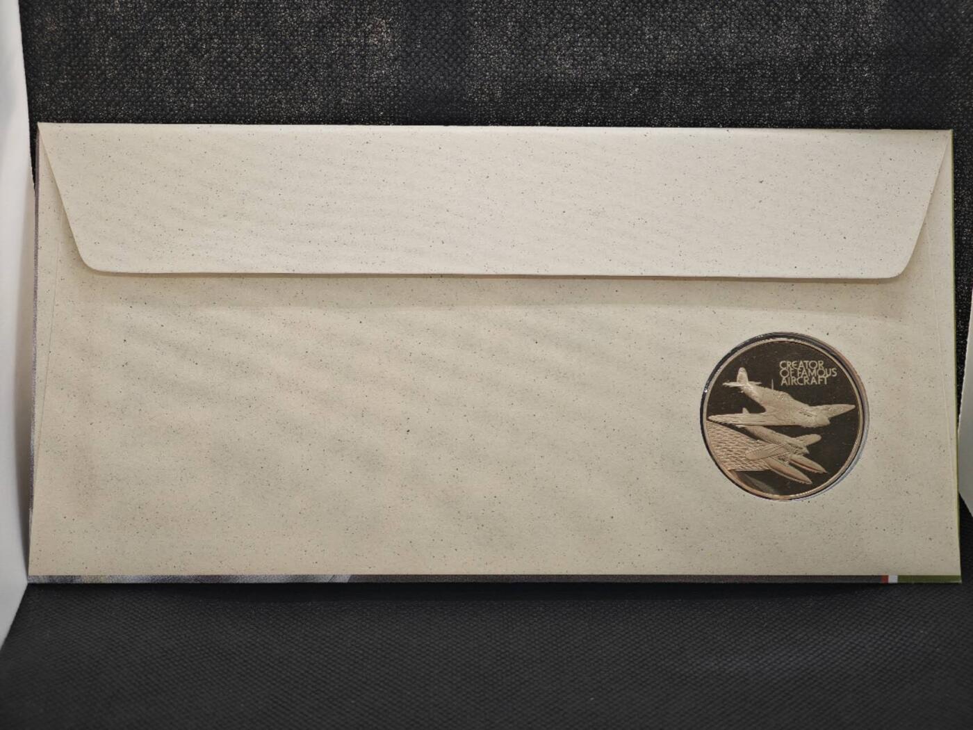 【淘币小摊】限时拍第八百零七拍  克朗币邮币封场  满百包邮可预留两周  周一统一发货   二战飞机纪念章邮币封