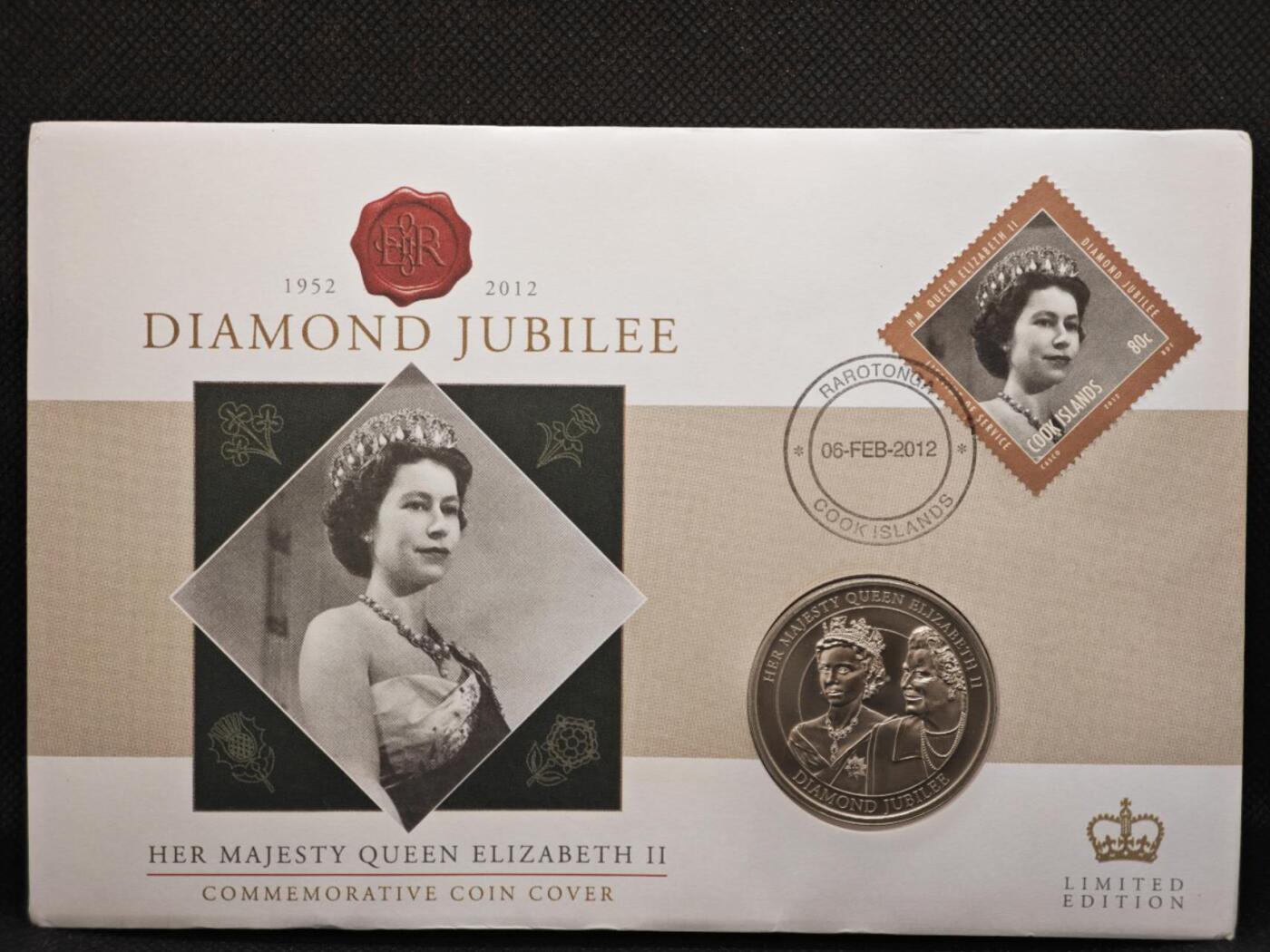 【淘币小摊】限时拍第八百零七拍  克朗币邮币封场  满百包邮可预留两周  周一统一发货   库克群岛2012年女王登基60周年1元纪念币邮币封