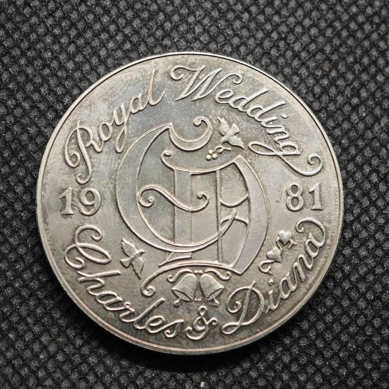 【淘币小摊】限时拍第八百零七拍  克朗币邮币封场  满百包邮可预留两周  周一统一发货  1981年戴安娜王妃大婚纪念币