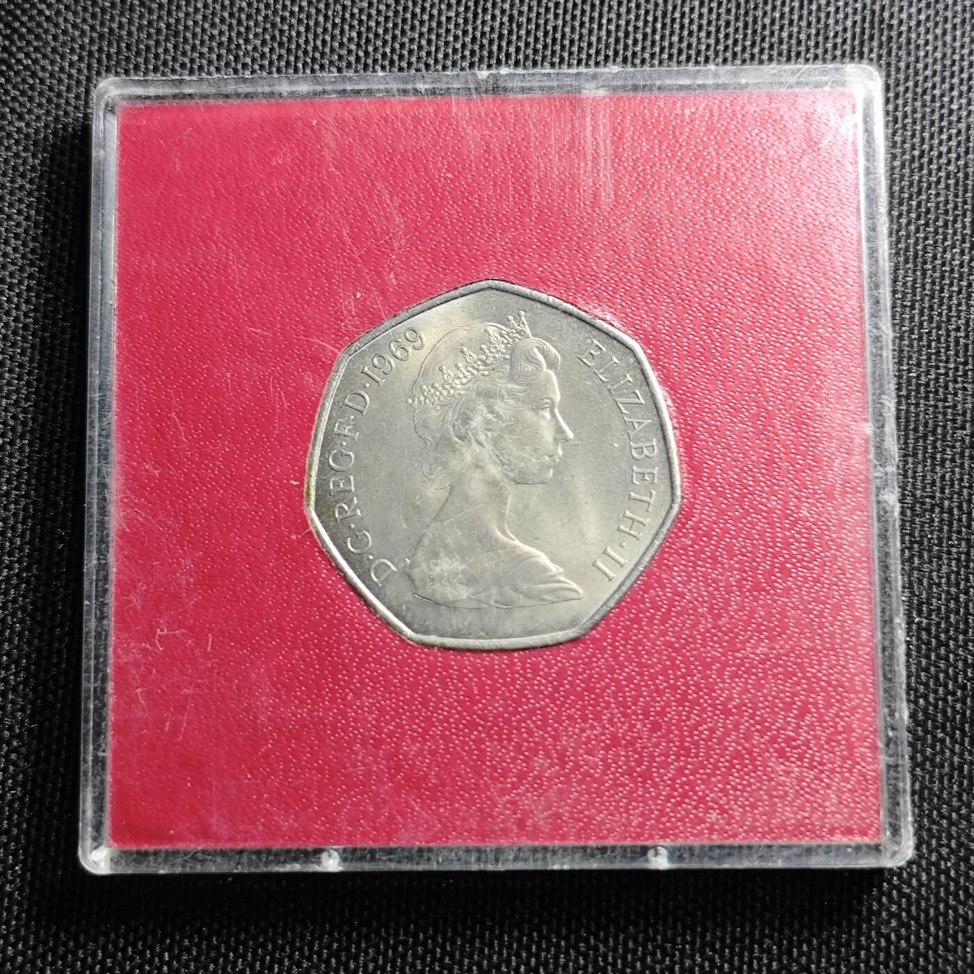 KK钱币收藏小铺 （套币 好品/批量散币 银币）专场  2月预留时间 周末发货  1969英国50便士 大便士 好品 带盒