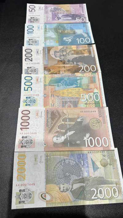 《外钞收藏家》第五百八十七期（精选场）（本平台长期征集拍品、欢迎藏友们联系合作） - 2014年塞尔维亚50-2000第纳尔 六张一起 全新UNC 尾两同49 有4张是千位号 AA冠