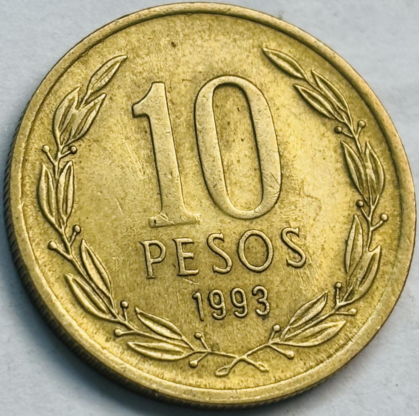 文馨钱币收藏第 282 场，【 长期接收代拍品】，加拿大老铜代用币，银币，德三系列场 1993 年智利 10 比索铜币，第五版