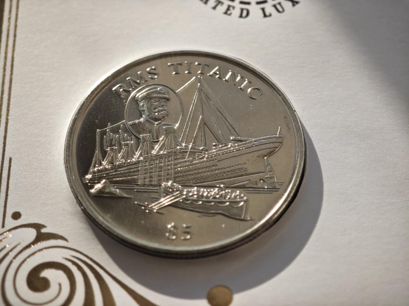 【淘币小摊】限时拍第八百零七拍  克朗币邮币封场  满百包邮可预留两周  周一统一发货   利比里亚1998年泰坦尼克号1元纪念币邮币封