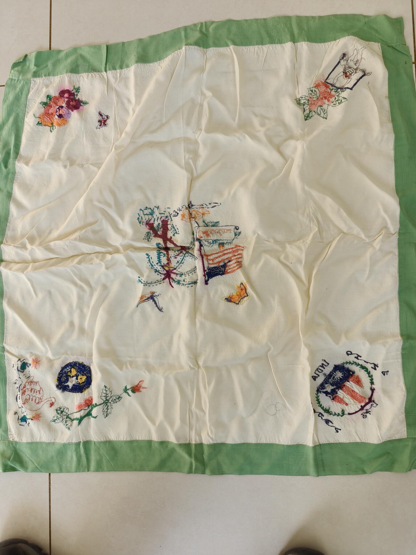 老王徽章第165期 美国二战中缅印战区陆军航空兵私人订制丝巾     真丝刺绣.     尺寸约60×60cm