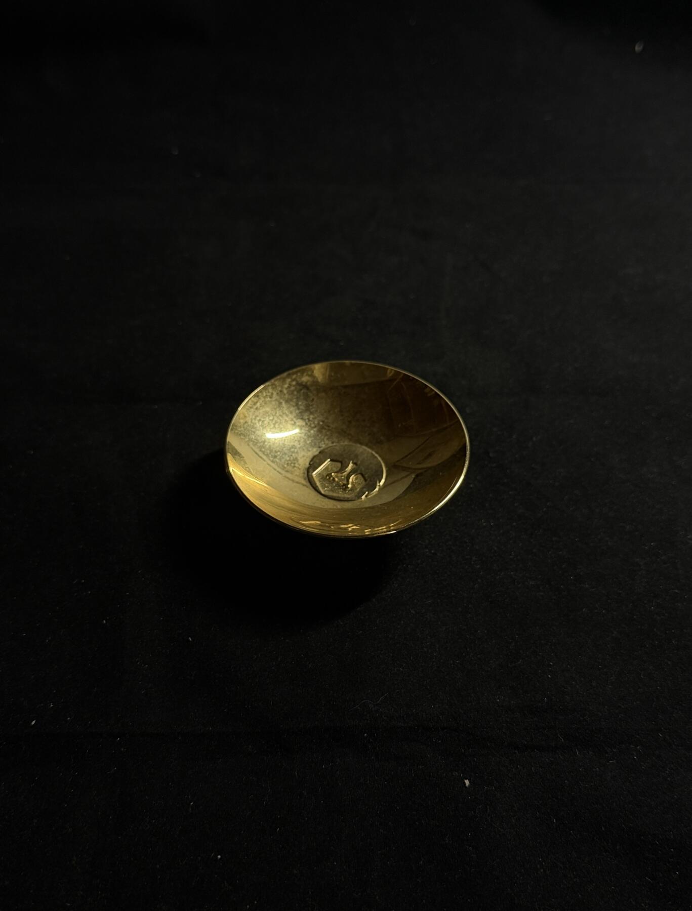 戎马世界章牌大赏第108期 日本镀金盏