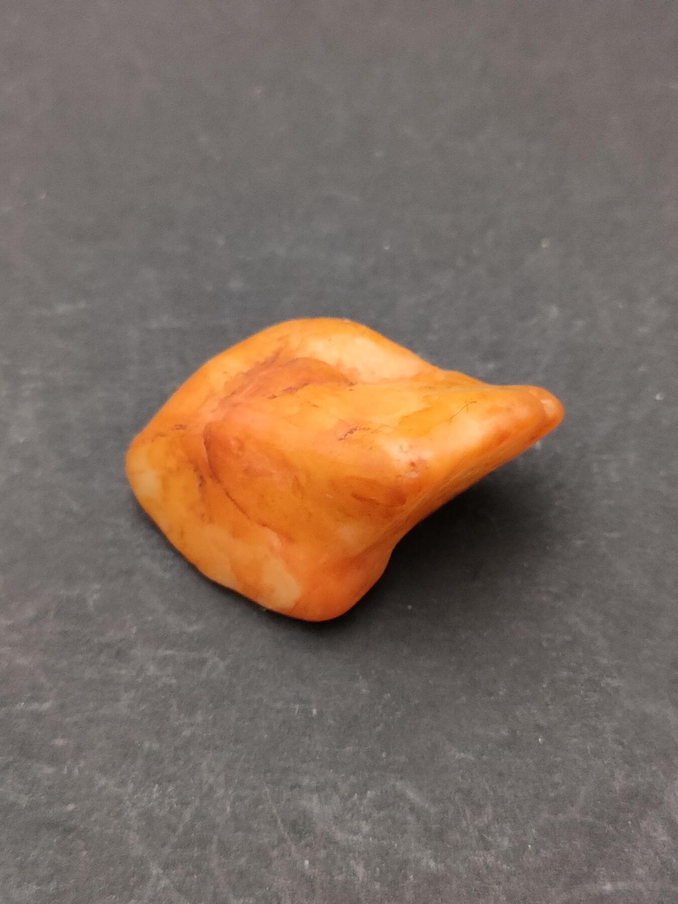 猩哥外币小铺➨【第203场】 和田玉原石5克