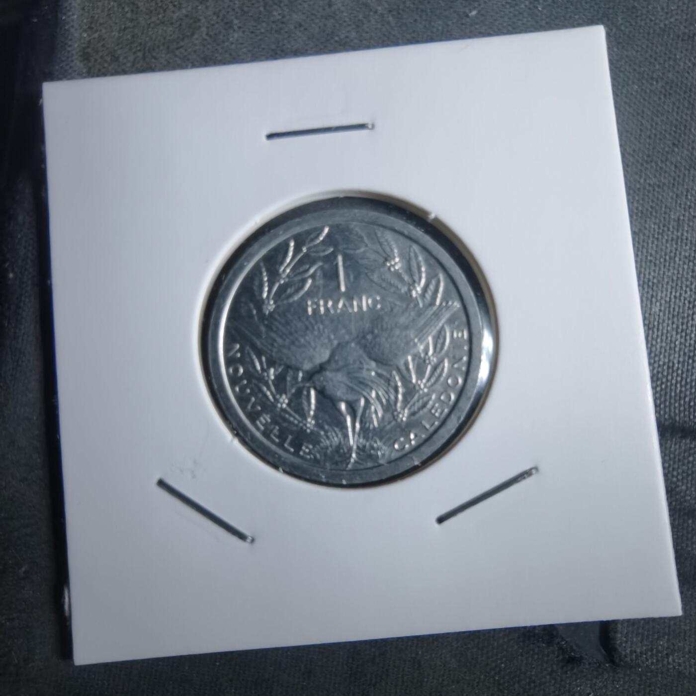 沼泽如烟--第912场 法属新喀里多尼亚1982年1法郎