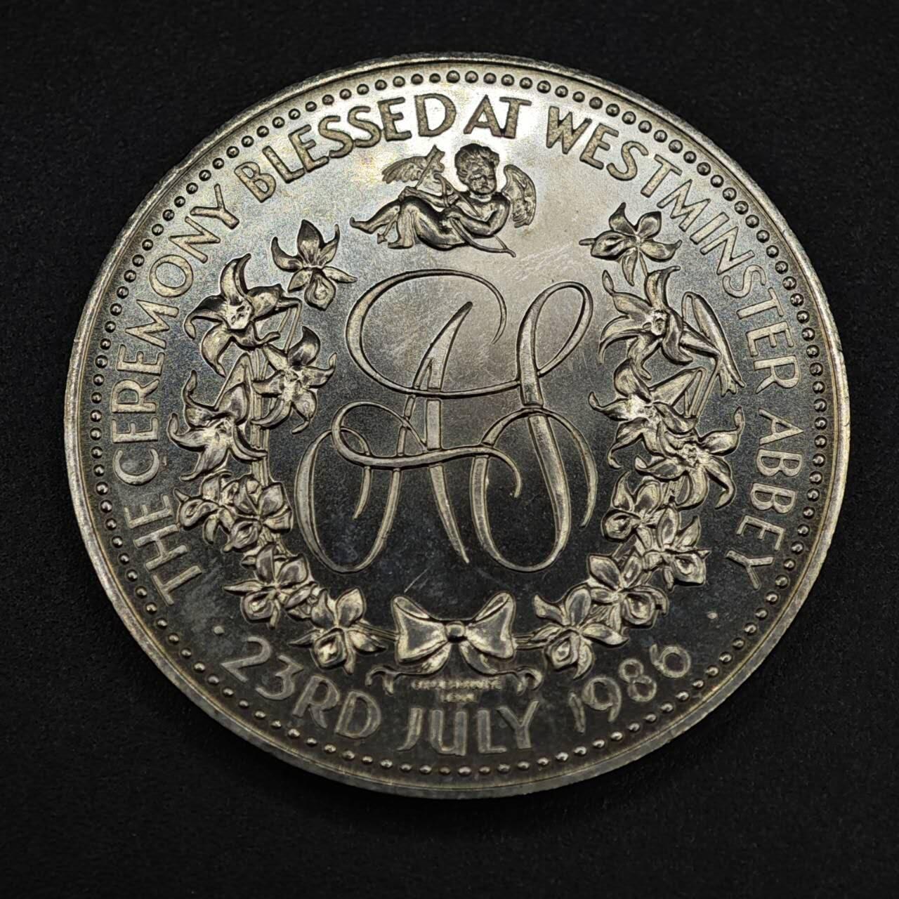 【淘币小摊】限时拍第八百零七拍  克朗币邮币封场  满百包邮可预留两周  周一统一发货   安德鲁王子1986年大婚纪念章