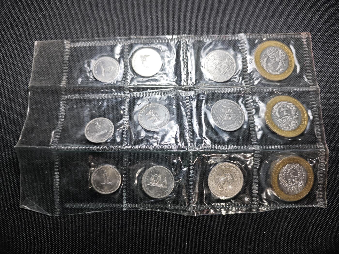 KK钱币收藏小铺 （套币 好品/批量散币 银币）专场  2月预留时间 周末发货  柬埔寨大小面值套币 3套