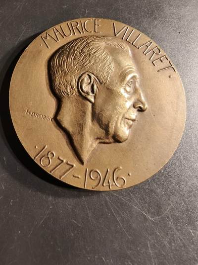 老王徽章第165期 - 法国医学院临床医学著名教授莫里斯·维拉雷大铜章      大师Dropsy作品     直径68mm.    重量158.2g