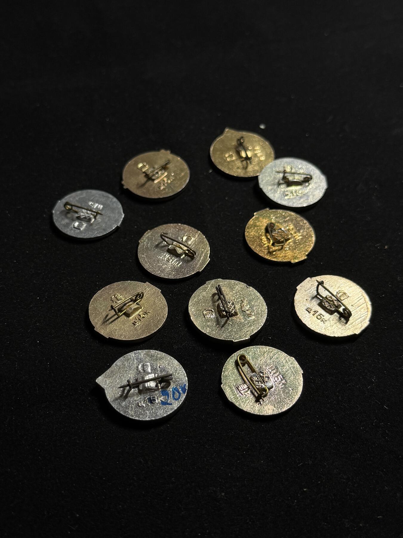 戎马世界章牌大赏第108期 苏联运动会徽章一组