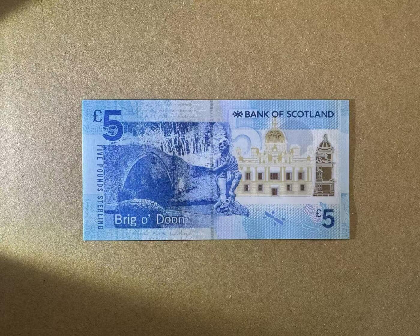 【Blue Auction】世界纸币精拍第754期——18级TOP拍卖/信誉/品质/专业/高效💫 【AA冠倒置号】苏格兰 2016年5镑 全新UNC