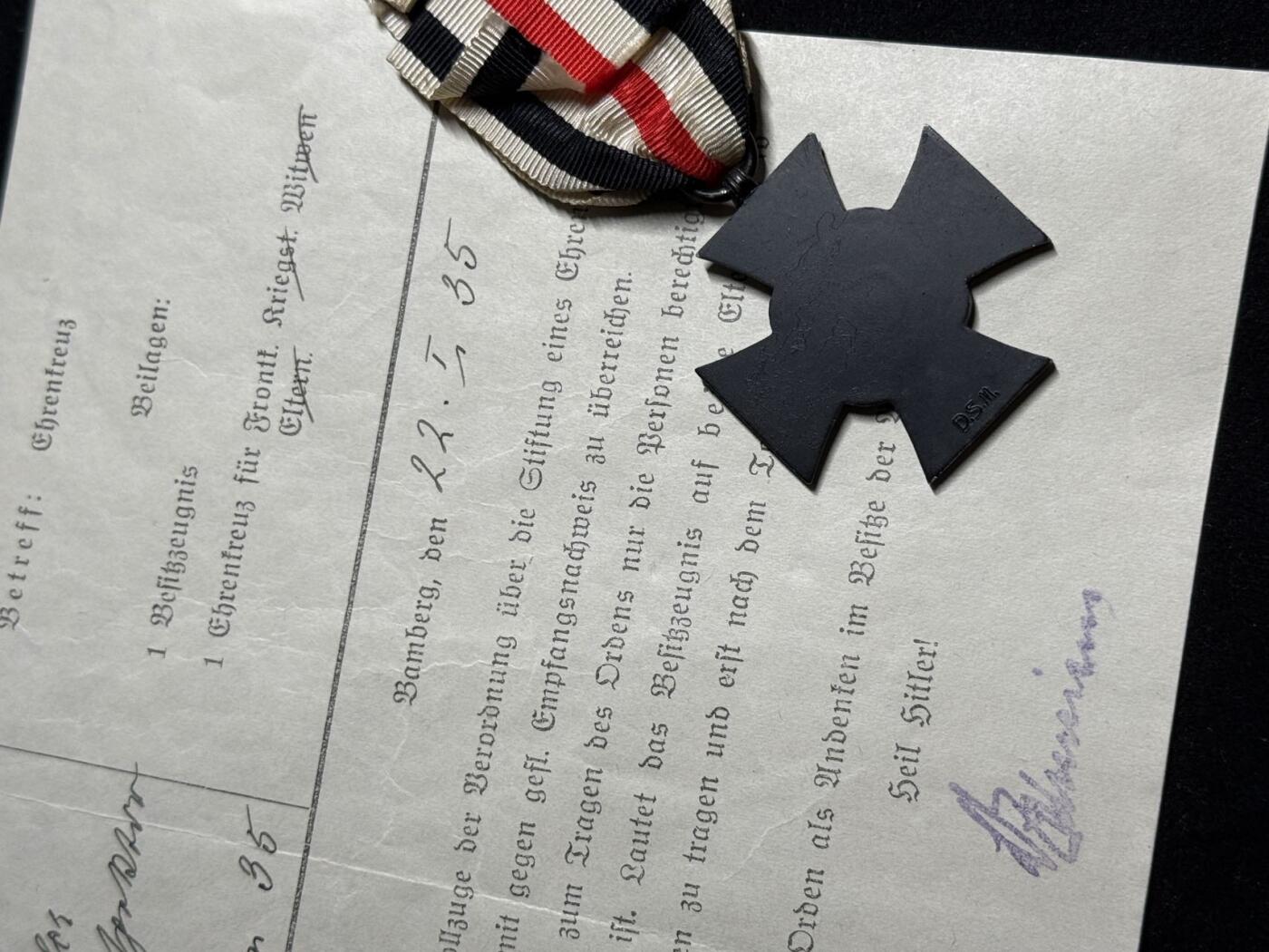 戎马世界章牌大赏第108期 德国兴登堡奖章，带证，遗属版，少见