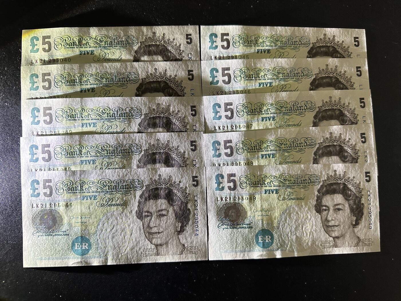 《外钞收藏家》第五百八十七期（精选场）（本平台长期征集拍品、欢迎藏友们联系合作）