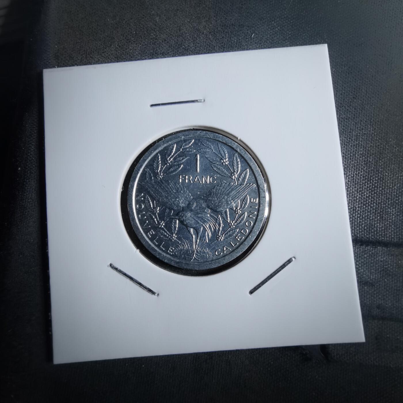 沼泽如烟--第912场 法属新喀里多尼亚2013年1法郎