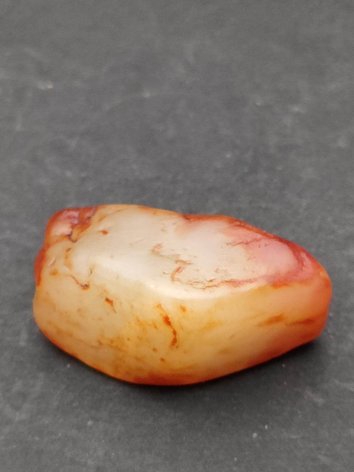 猩哥外币小铺➨【第203场】 和田玉原石3.5克