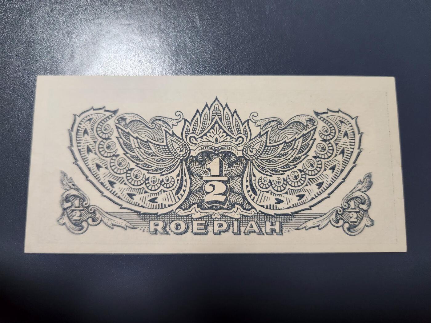 11月29号晚上8点 外国纸币自动截拍第64场