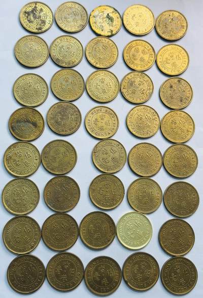 文馨钱币收藏第 282 场，【 长期接收代拍品】，加拿大老铜代用币，银币，德三系列场 - 原铜光英属香港时期高冠花冠女王版 5 毫铜币 40 枚