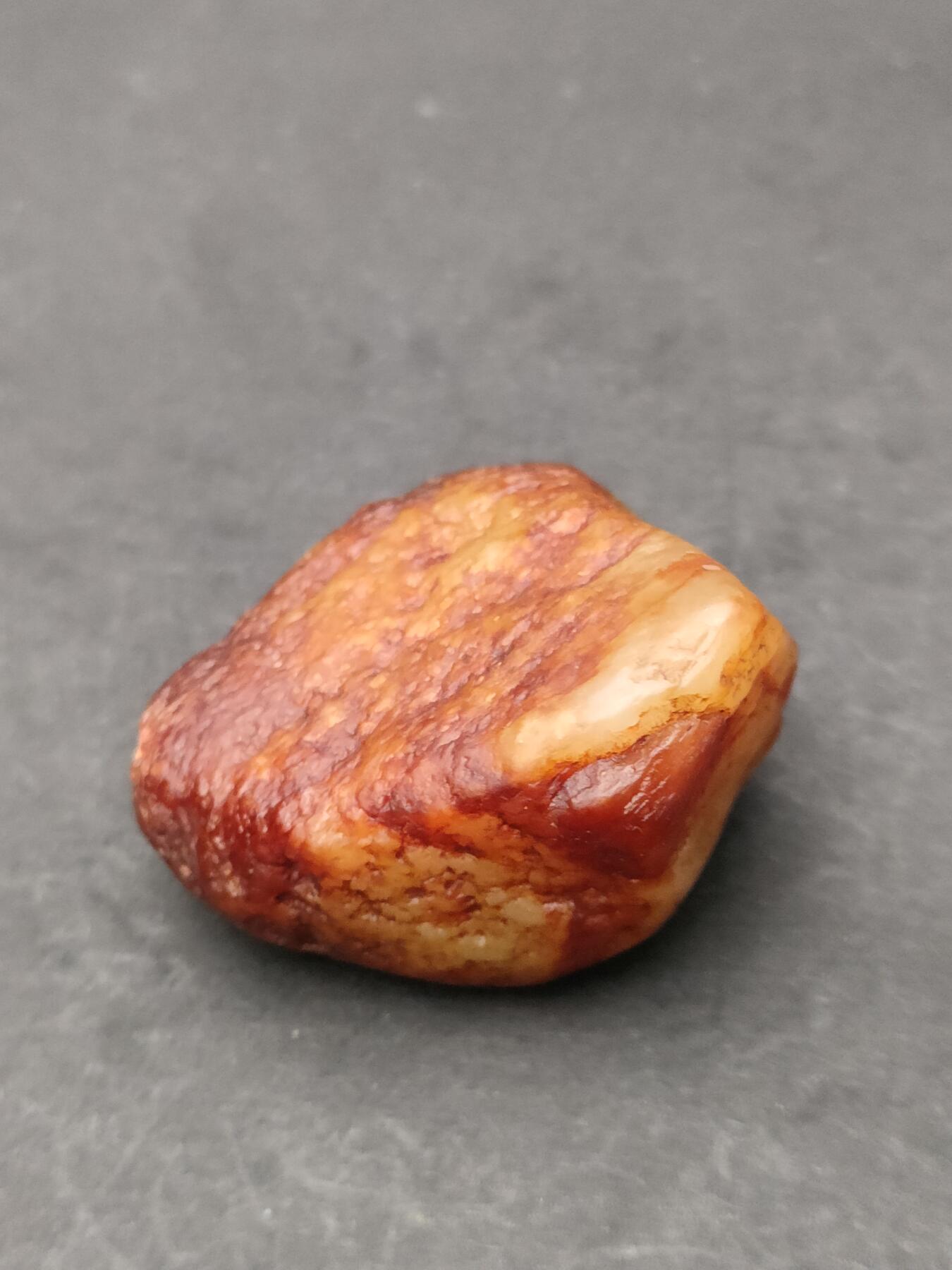 猩哥外币小铺➨【第203场】 和田玉原石13克