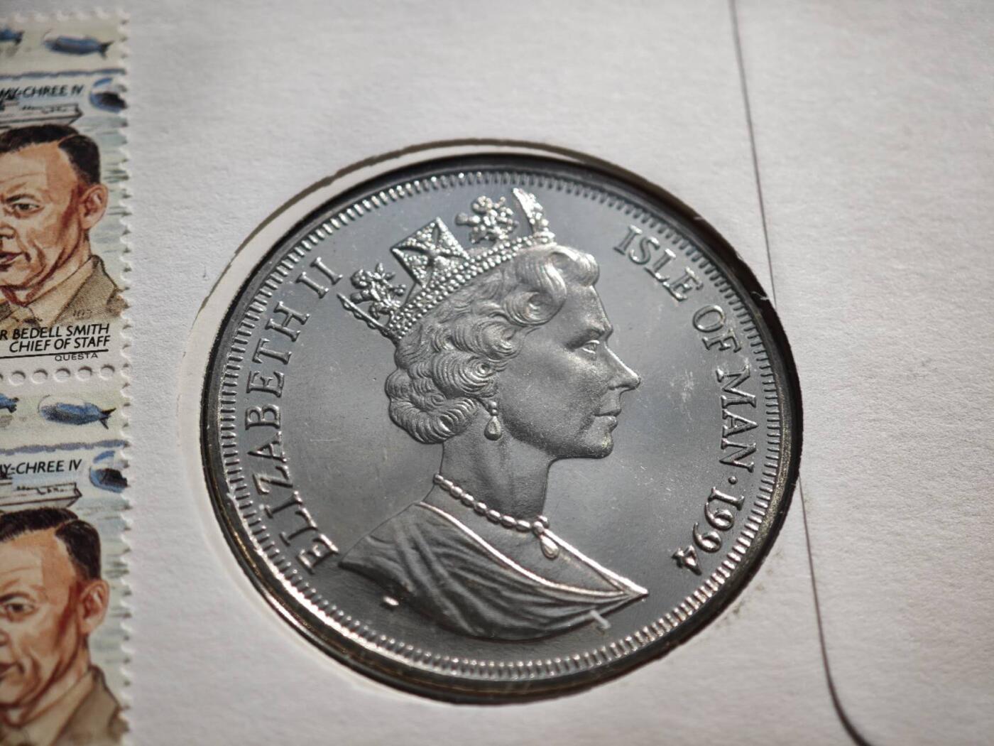 【淘币小摊】限时拍第八百零七拍  克朗币邮币封场  满百包邮可预留两周  周一统一发货    马恩岛1994年诺曼底登陆50周年克朗纪念币邮币封