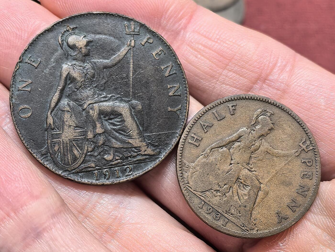 南宋泉阁俄币 外币 国币 专场第十九期 【送拍无额外佣金】 英国 1912/1931年 乔治五世1便士/半便士铜币一对 通货好品 老包浆