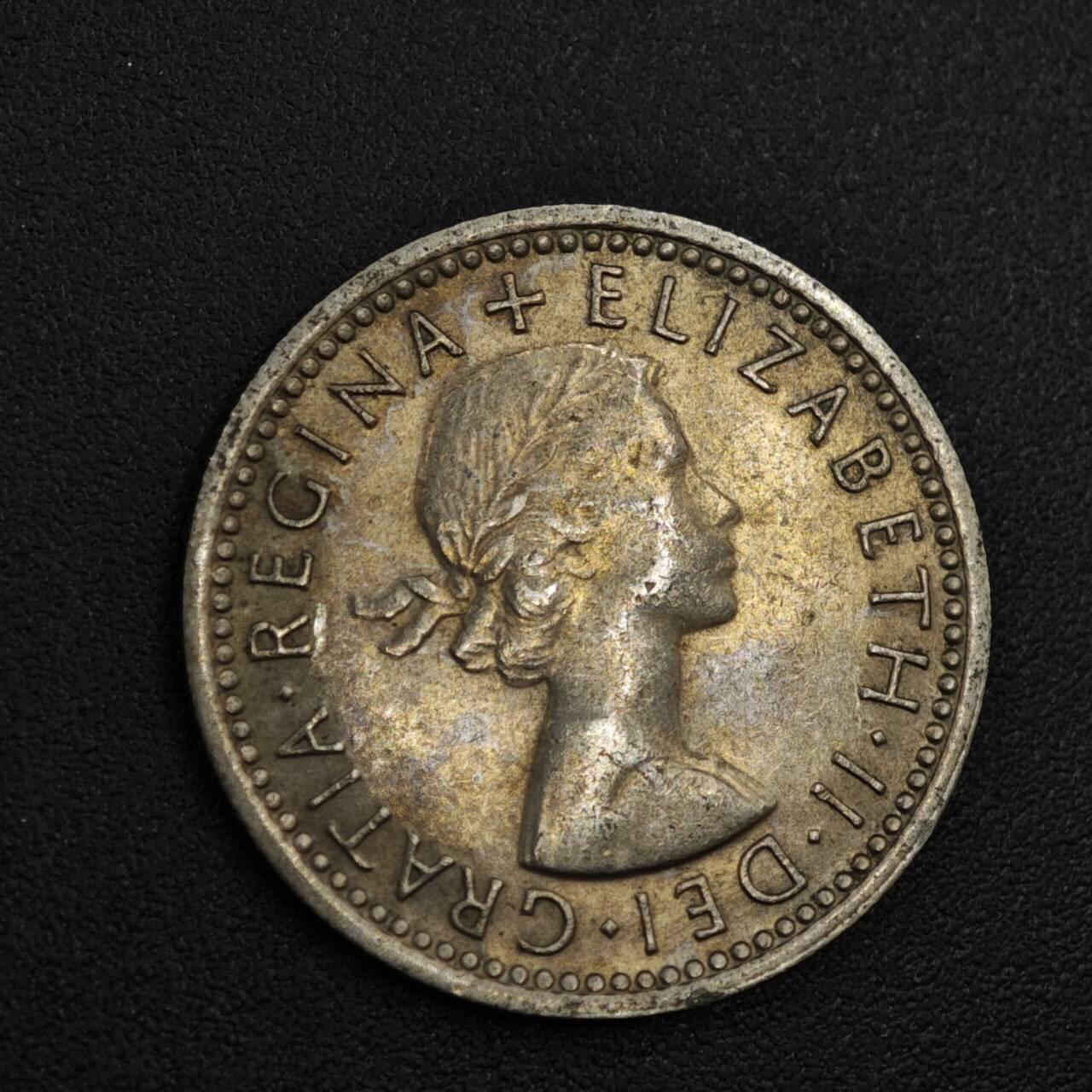 【淘币小摊】实时拍第八百零四拍   散币银币场   满百包邮可预留二周 每周一统一发货   英国1961年伊丽莎白二世6便士镍币