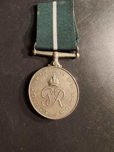 老王徽章第165期 - 英国乔治六世授予巴基斯坦独立纪念章    带边铭