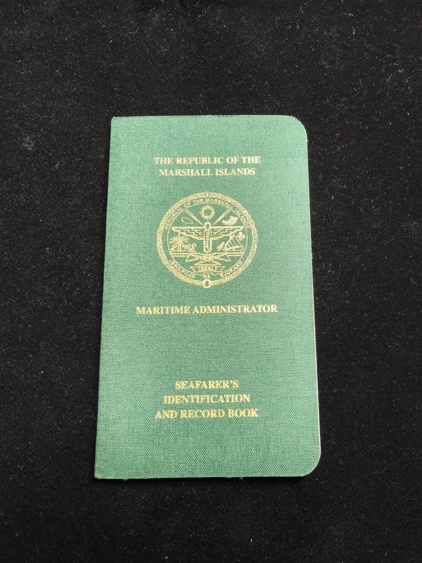 铭记历史 勿忘国耻 抗战胜利80周年精品专场 第二场 马绍尔群岛国家海员证 证书主人中国人 少见