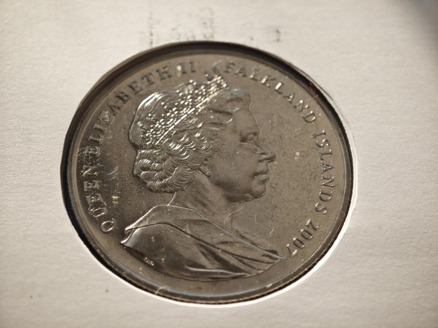 【淘币小摊】限时拍第八百零七拍  克朗币邮币封场  满百包邮可预留两周  周一统一发货  福克兰群岛2007年解放25周年克朗纪念币邮币封