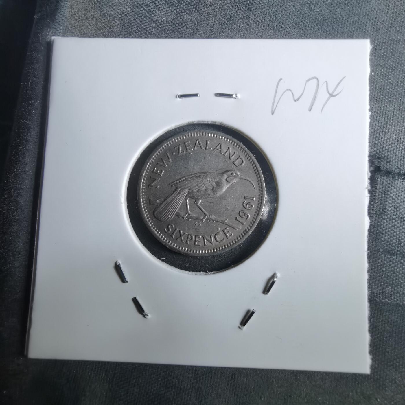 沼泽如烟--第912场 新西兰1961年6便士