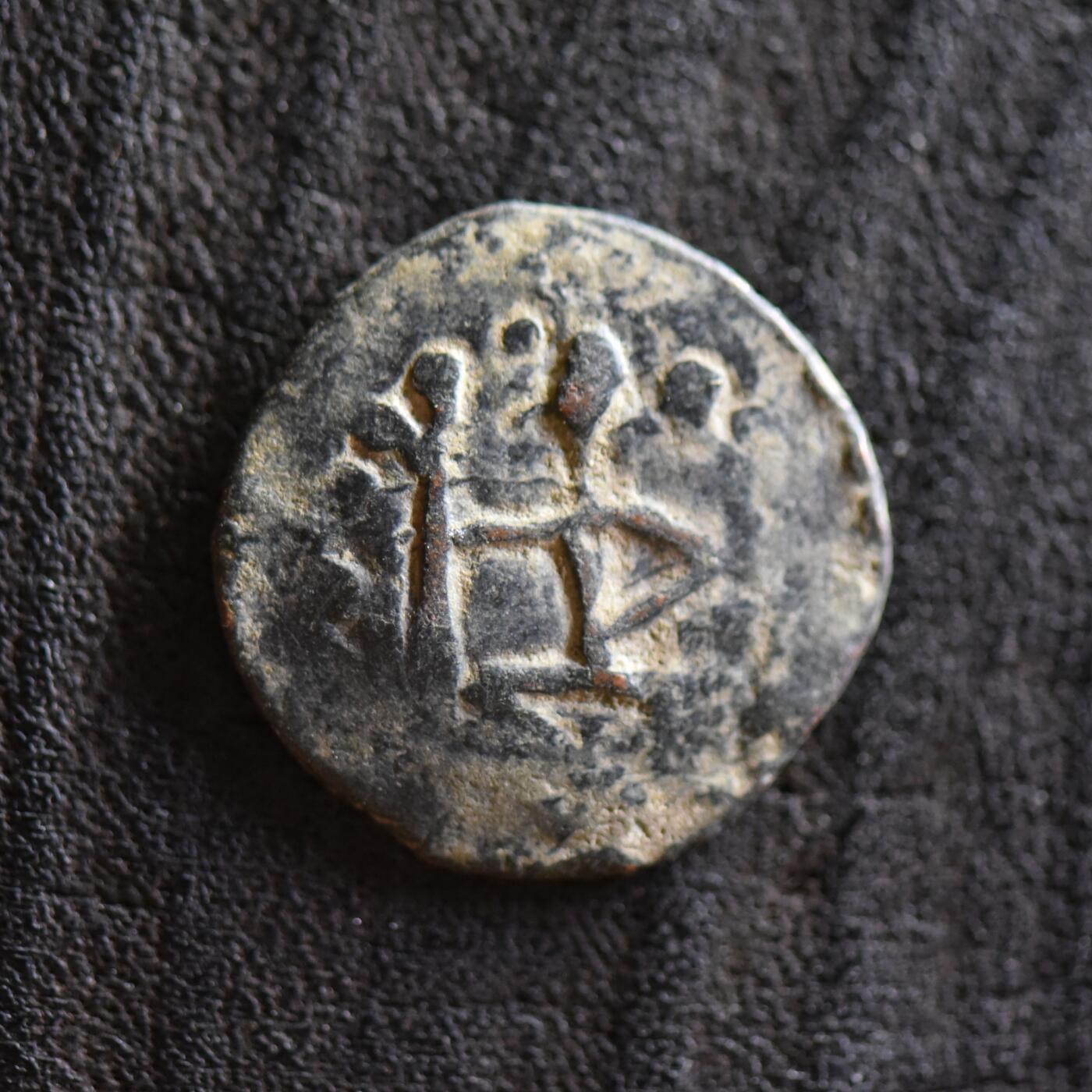 【良泉】第42期【自动场】12月4日晚19.30点开拍！99枚域外古代钱币专场 