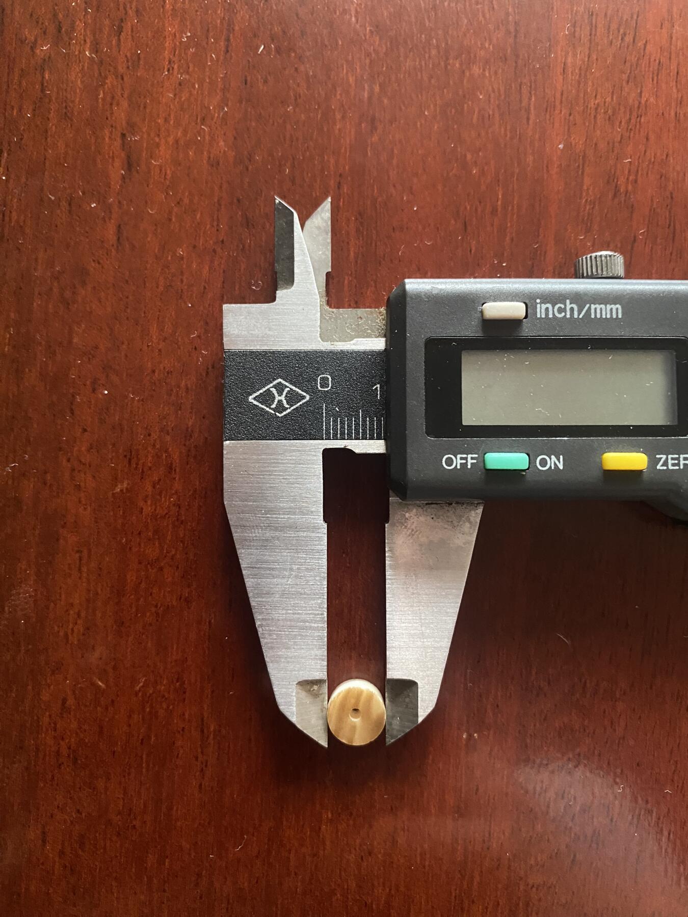 也门地区牙黄镶蚀一线药师古珠