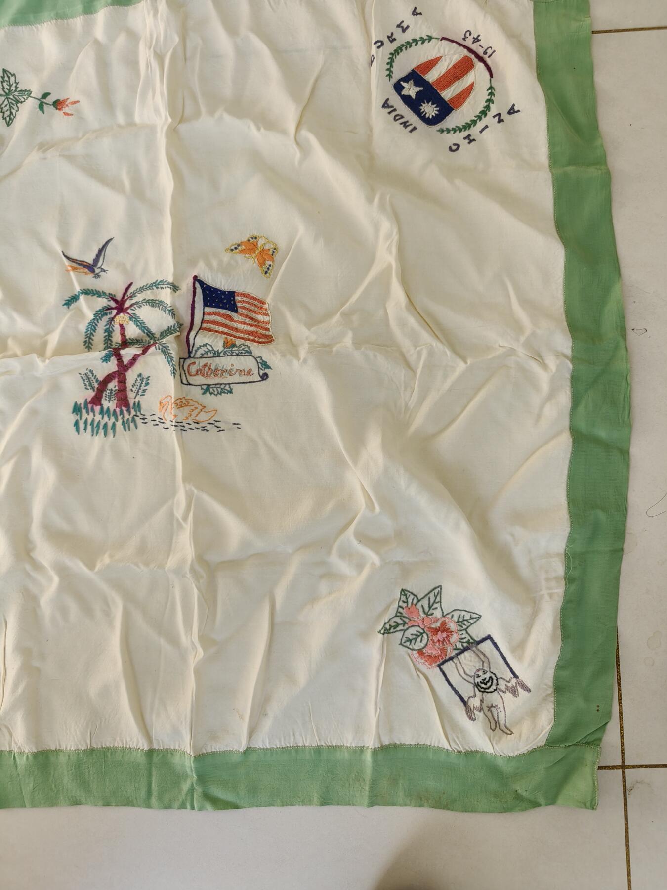 老王徽章第165期 美国二战中缅印战区陆军航空兵私人订制丝巾     真丝刺绣.     尺寸约60×60cm