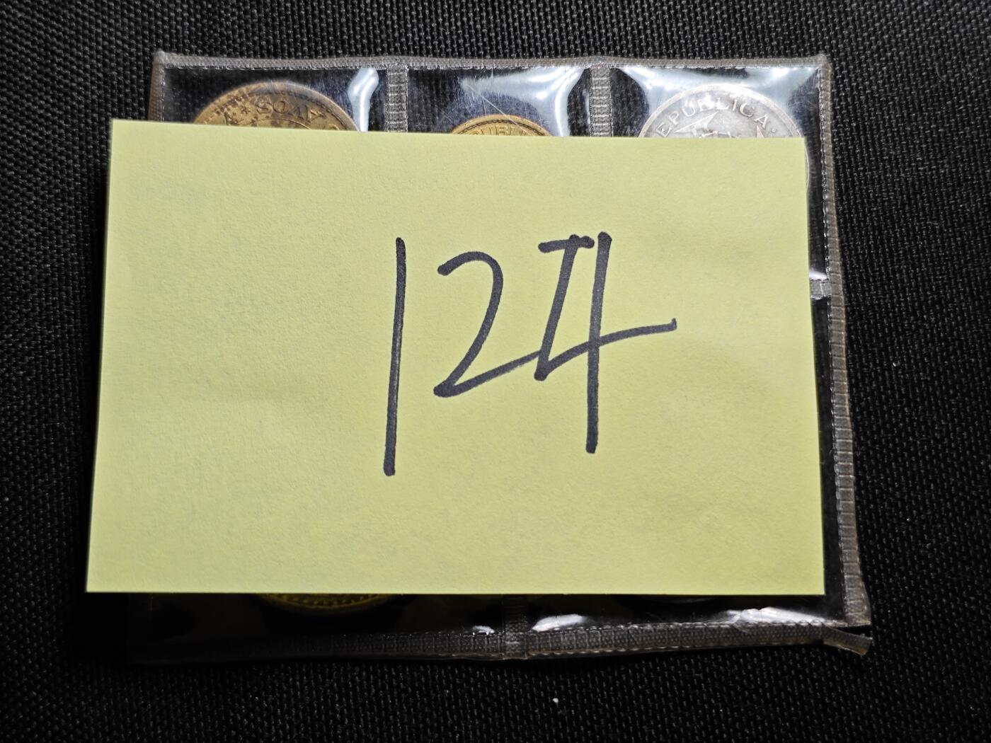 KK钱币收藏小铺 （套币 好品/批量散币 银币）专场  2月预留时间 周末发货  澳门套币 含1952年5元套币