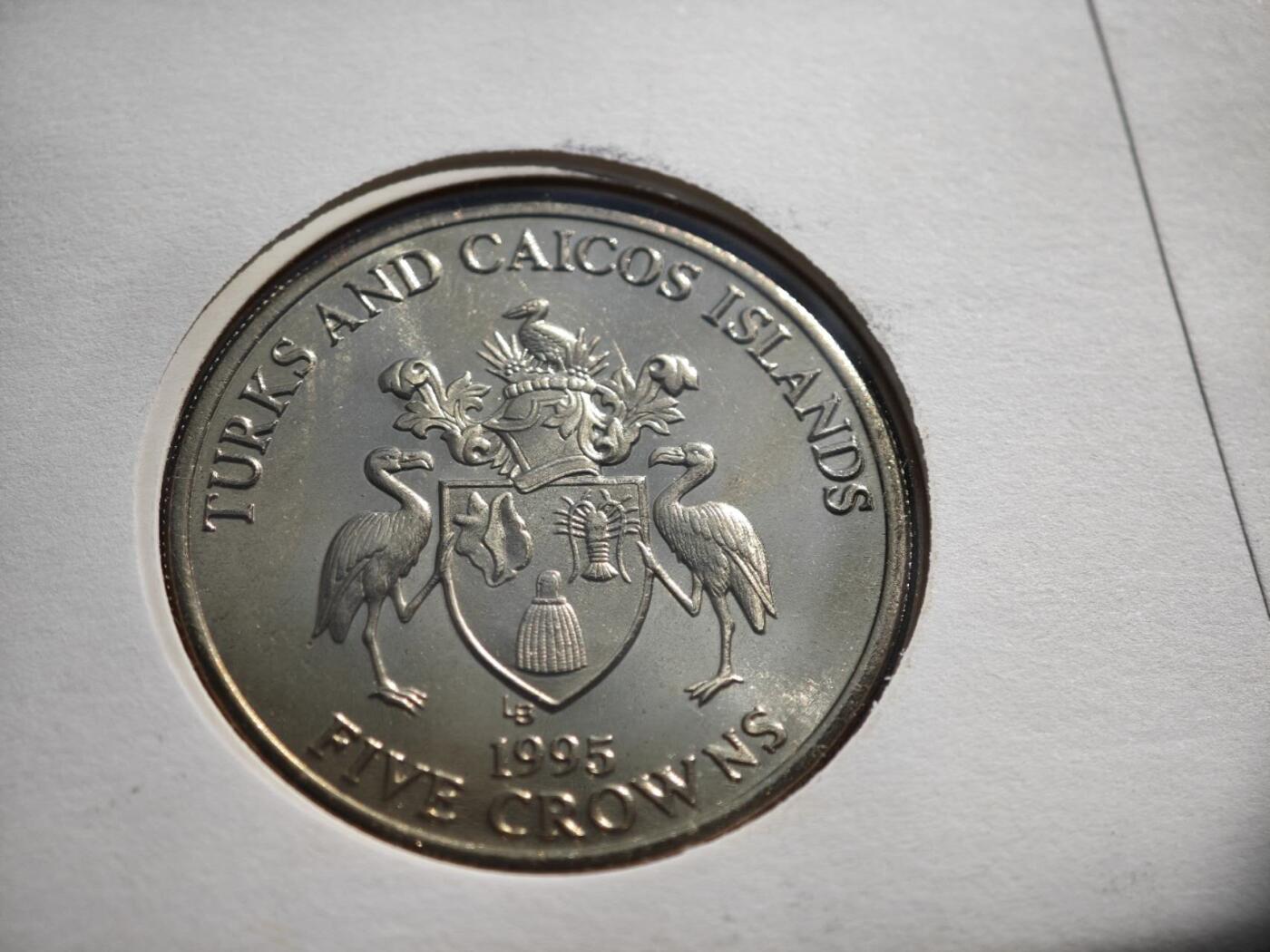 【淘币小摊】限时拍第八百零七拍  克朗币邮币封场  满百包邮可预留两周  周一统一发货   特克斯凯科斯1995年二战胜利50周年5克朗纪念币邮币封