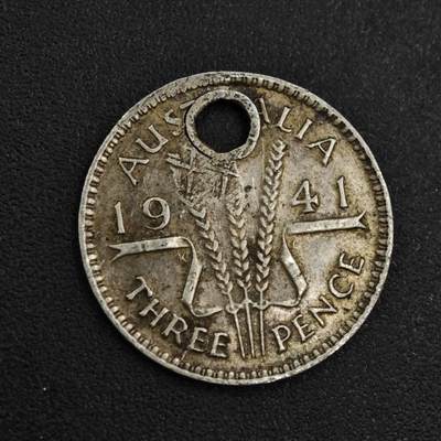 【淘币小摊】实时拍第八百零四拍   散币银币场   满百包邮可预留二周 每周一统一发货   - 澳大利亚1941年乔治六世3便士银币