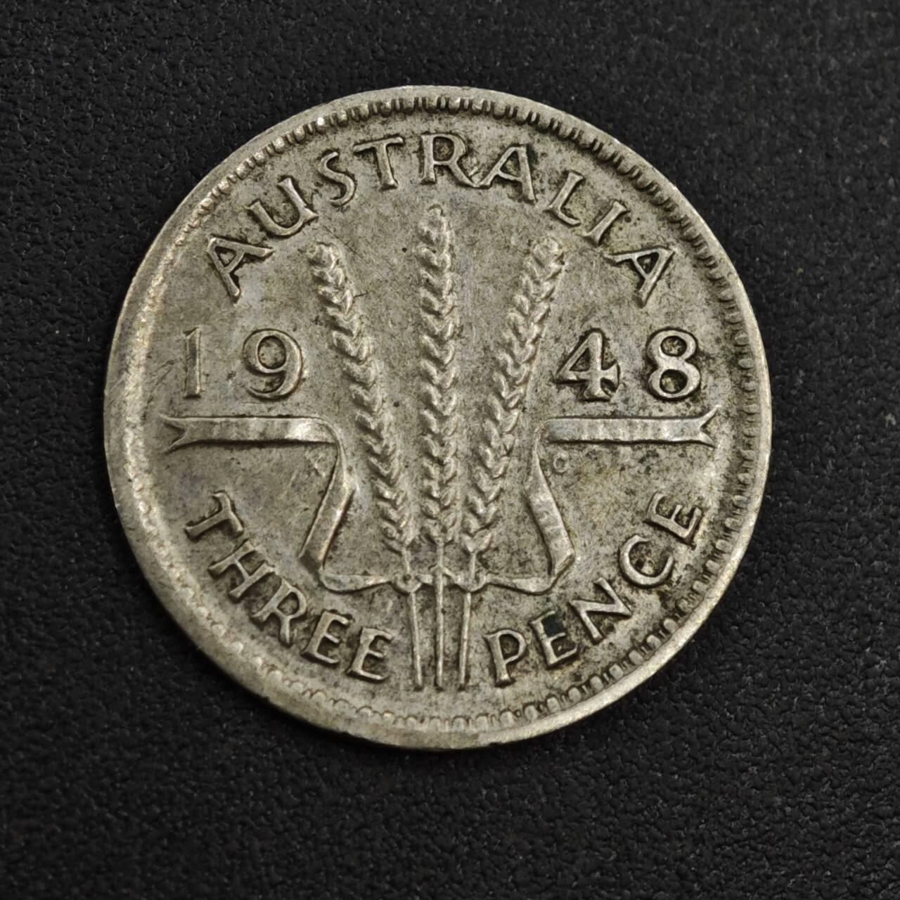 【淘币小摊】实时拍第八百零四拍   散币银币场   满百包邮可预留二周 每周一统一发货   澳大利亚1948年乔治六世3便士银币