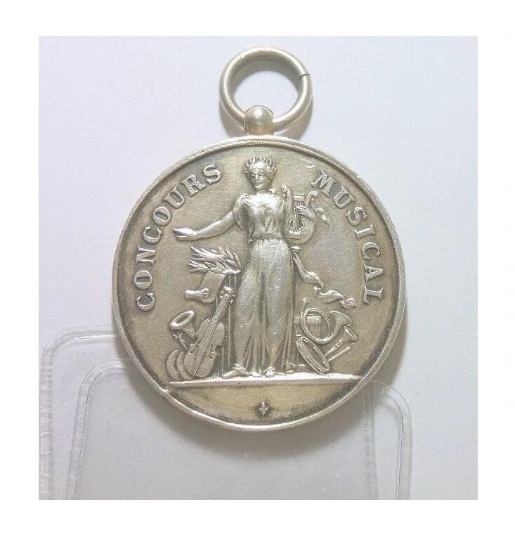 【银】法国1894年 女神站像高浮雕精制大银章 40MM 26.5克