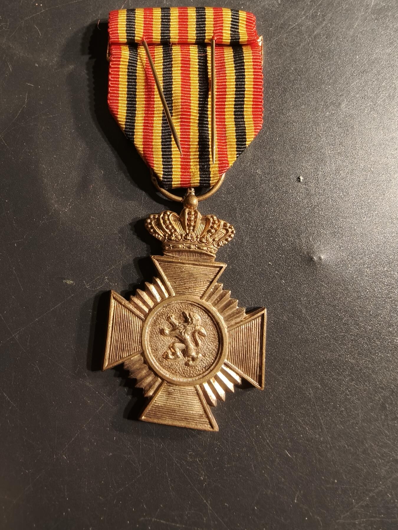 老王徽章第165期 比利时一级军事奖章