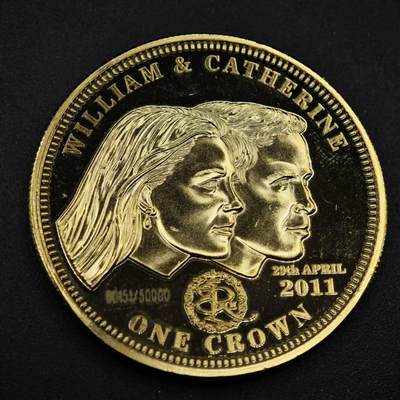 【淘币小摊】限时拍第八百零七拍  克朗币邮币封场  满百包邮可预留两周  周一统一发货  -  特里斯坦达库尼亚2011年威廉王子大婚克朗纪念币