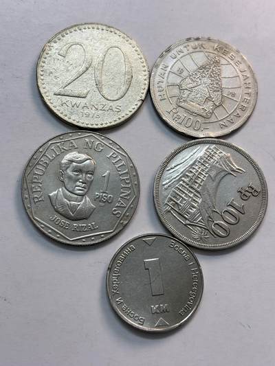 文馨钱币收藏第 282 场，【 长期接收代拍品】，加拿大老铜代用币，银币，德三系列场 - 安哥拉，菲律宾，印度尼西亚，波黑，5 枚