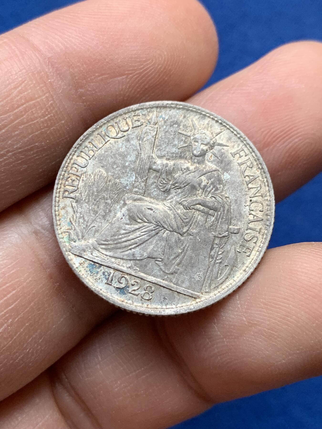 《竞宝斋》第441场 周日，周一，2场连拍 （全场包邮） 法国1928年座洋20分银币 光好 细节不错