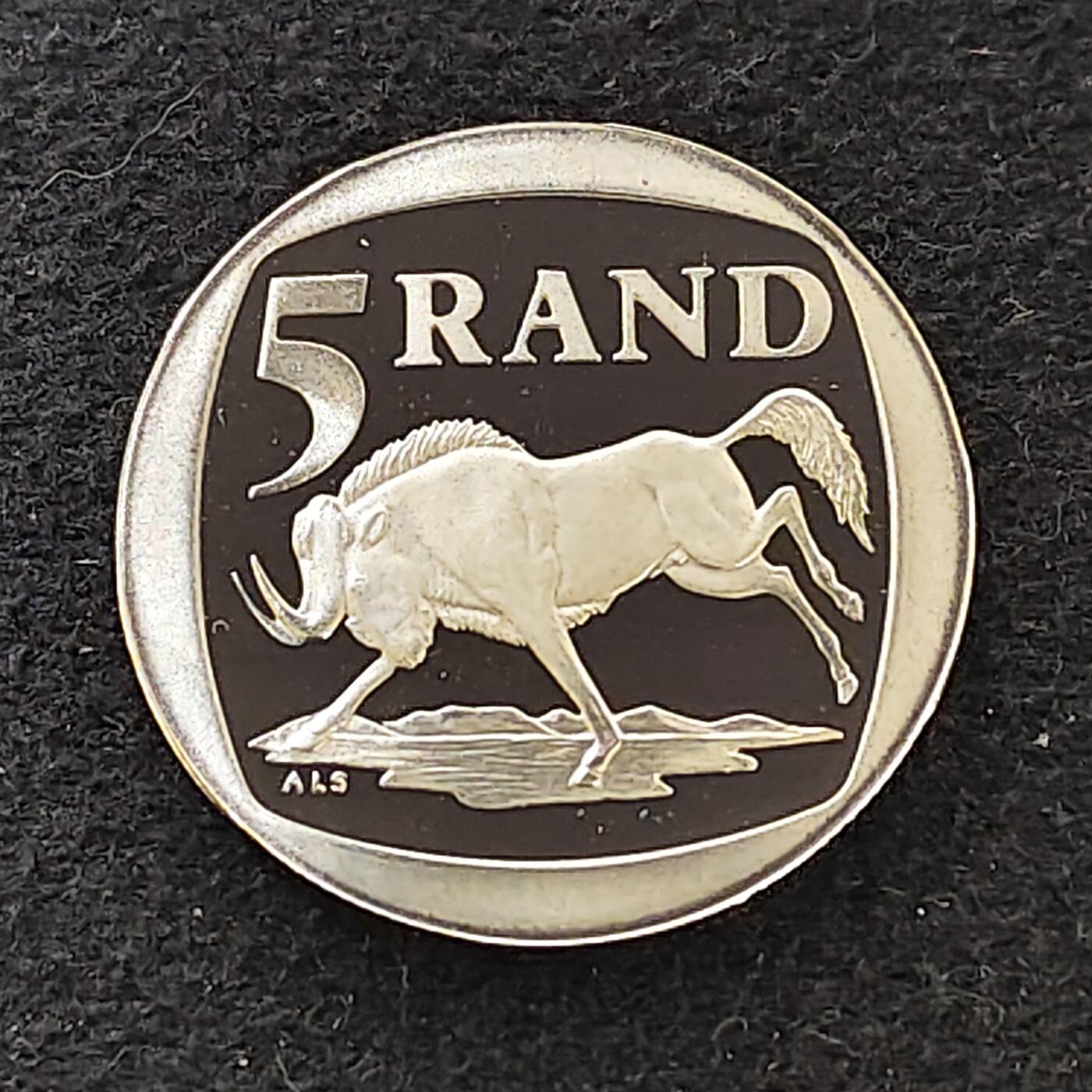 【全场包邮】纯粹捡漏拍480场（免费代拍第17场） 【少见】南非1995年5兰特角马精制币（首版末年）-量5816仅随套币发行