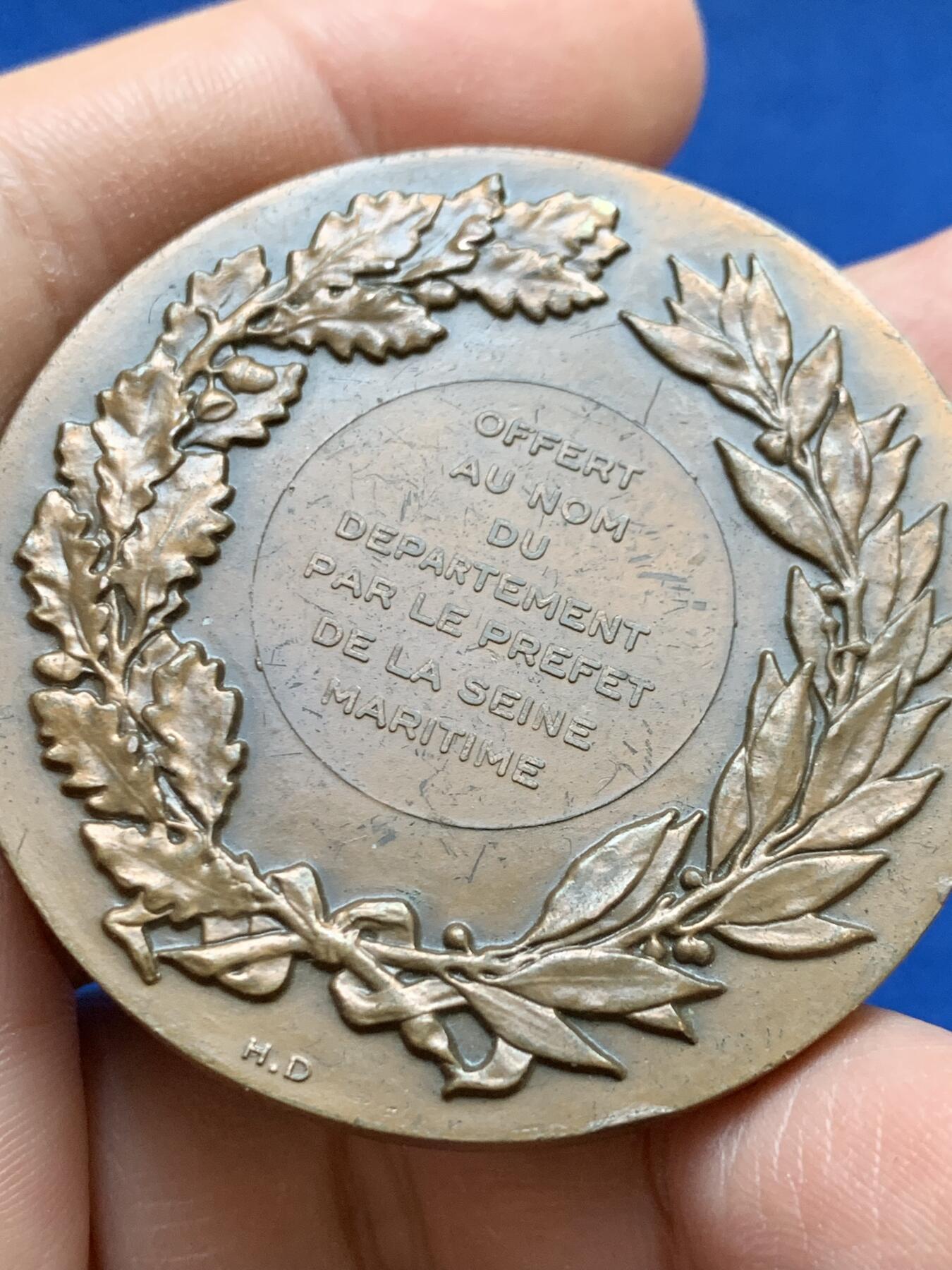 《竞宝斋》第441场 周日，周一，2场连拍 （全场包邮） 法国人物大铜章 悲剧大师皮埃尔·高乃依 直径50.2mm 重量68.8g 1978 丰饶角铜标