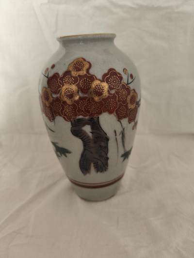 海外回流精品拍卖11.30 - 日本回流九谷美泉花瓶一只