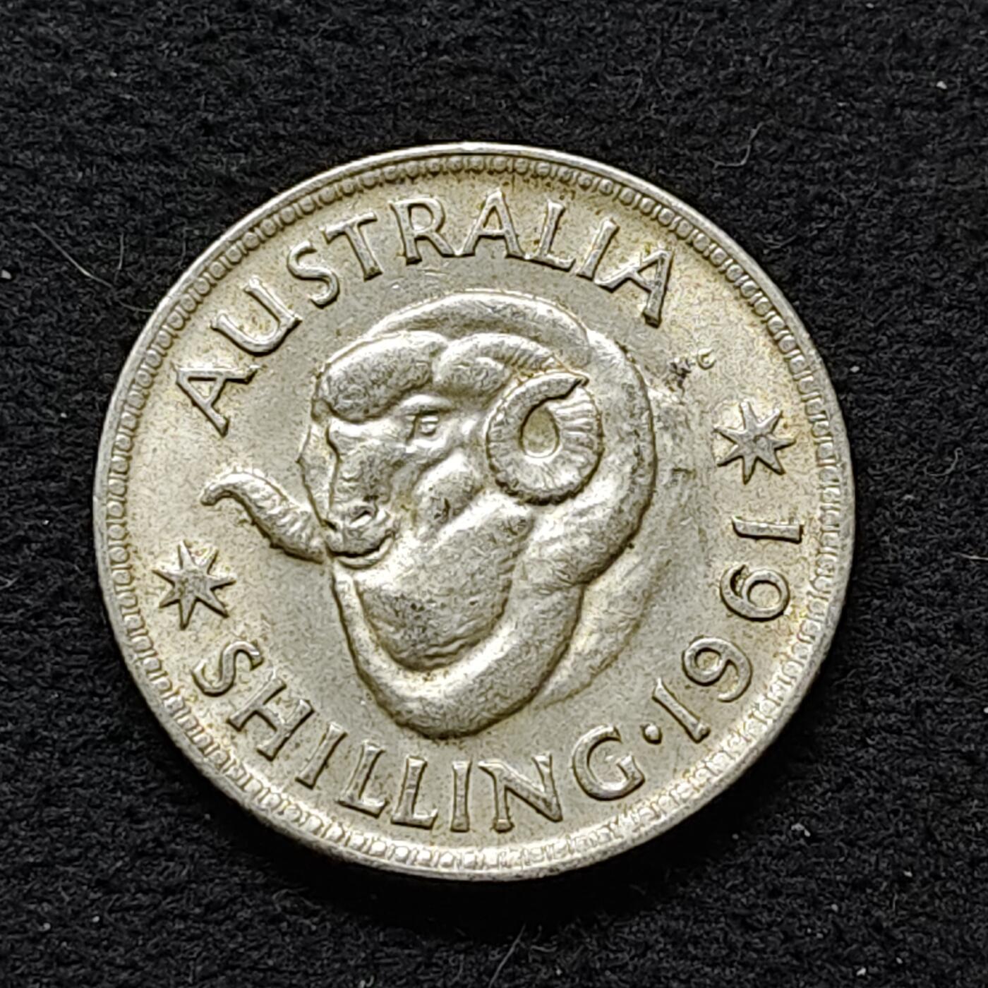 【全场包邮】纯粹捡漏拍480场（免费代拍第17场） 澳大利亚1961年女王1先令银币