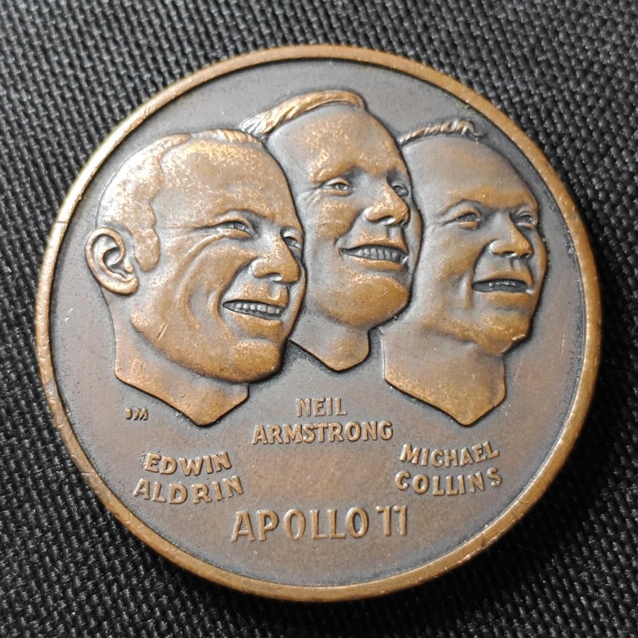 KK钱币收藏小铺 （套币 好品/批量散币 银币）专场  2月预留时间 周末发货  1969美国航天登月纪念章 