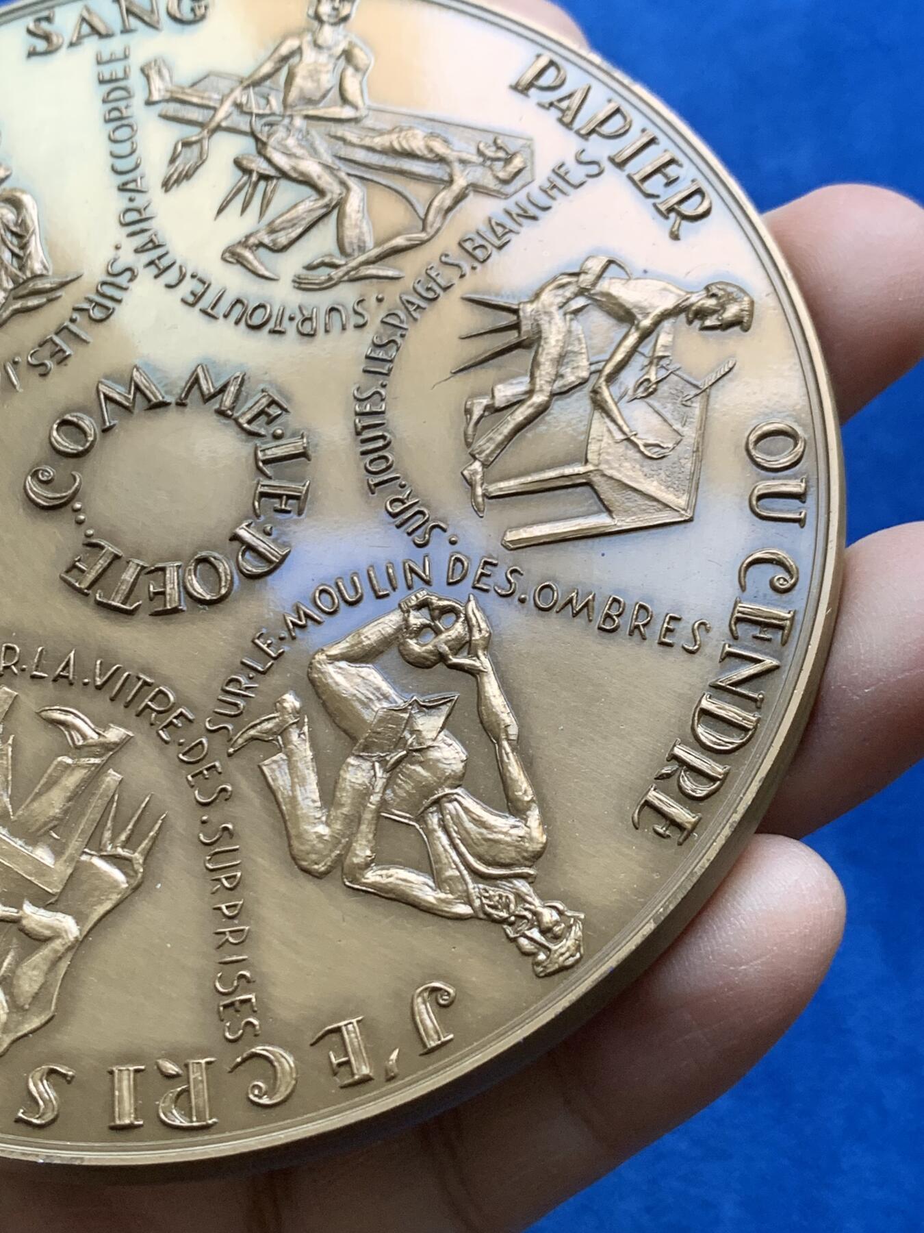 《竞宝斋》第441场 周日，周一，2场连拍 （全场包邮） 法国医学与社会福利超大号纪念铜章 476克 103.2mm 1973 丰饶角铜标 厚实压手