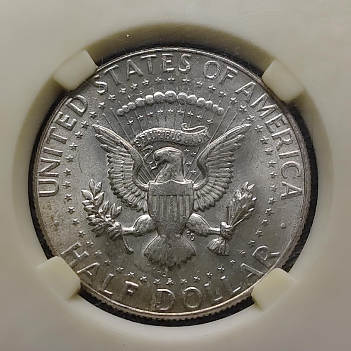 【全场包邮】纯粹捡漏拍480场（免费代拍第17场） 美国1969年肯尼迪半元银币